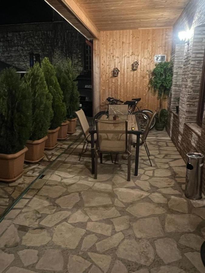 Hotel Bani Kutaisi Bagian luar foto