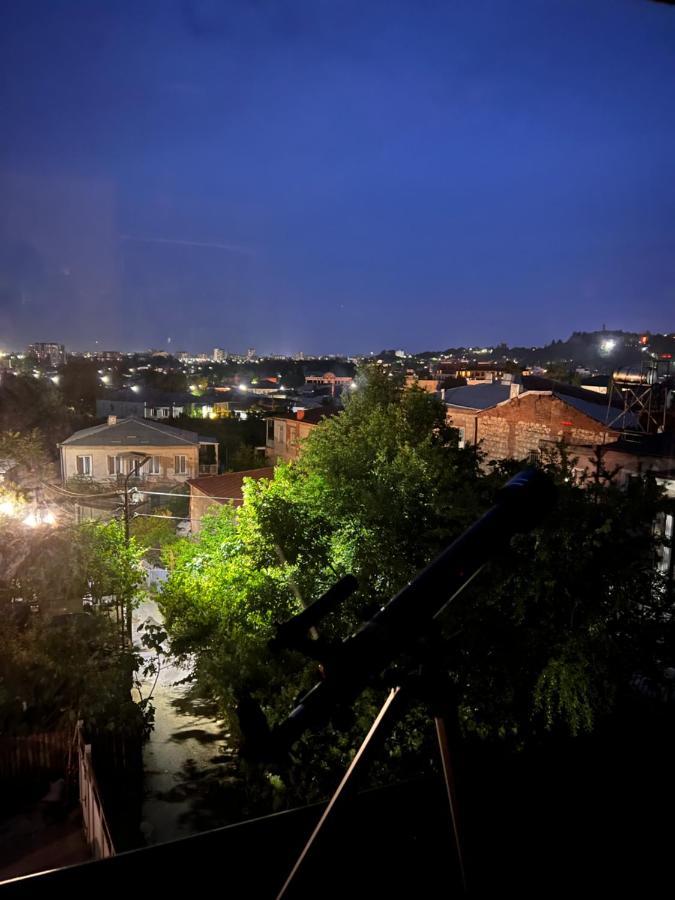 Hotel Bani Kutaisi Bagian luar foto